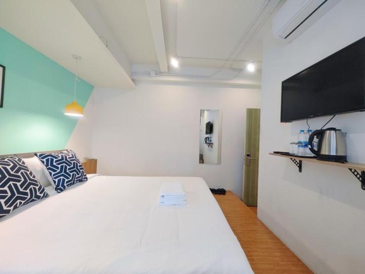 Ostay Asoke Bangkok Makkasan Exterior foto