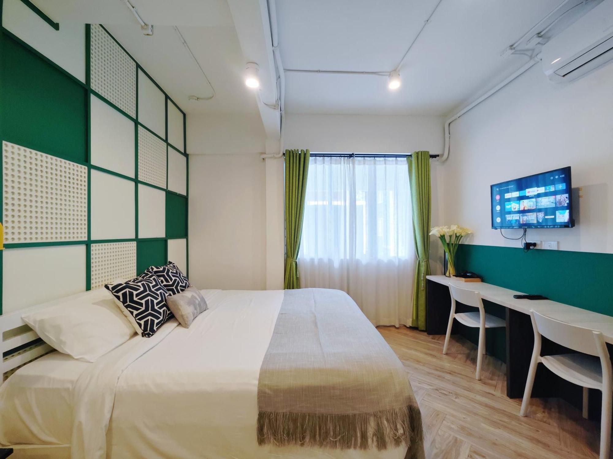 Ostay Asoke Bangkok Makkasan Exterior foto